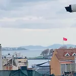 Aparthotel Galata World