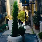 Galata World 4*