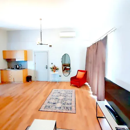 Hotel apartamentowy Galata World