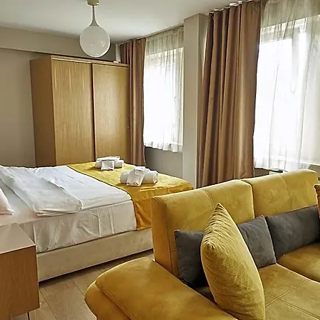 Galata World Lägenhetshotell 4*