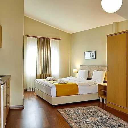 Galata World 4*
